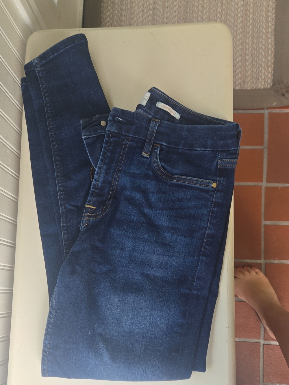 7 For All Mankind- Jen7- Dark Wash Legging Ankle Denim